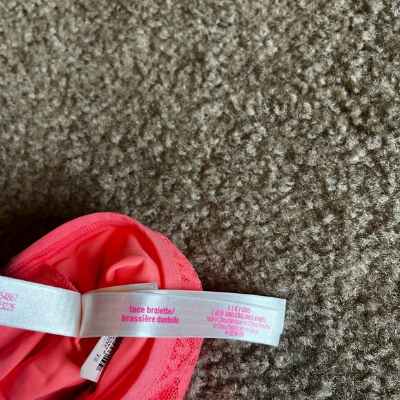 PINK Victoria’s Secret lace bralette - Picture 6 of 6